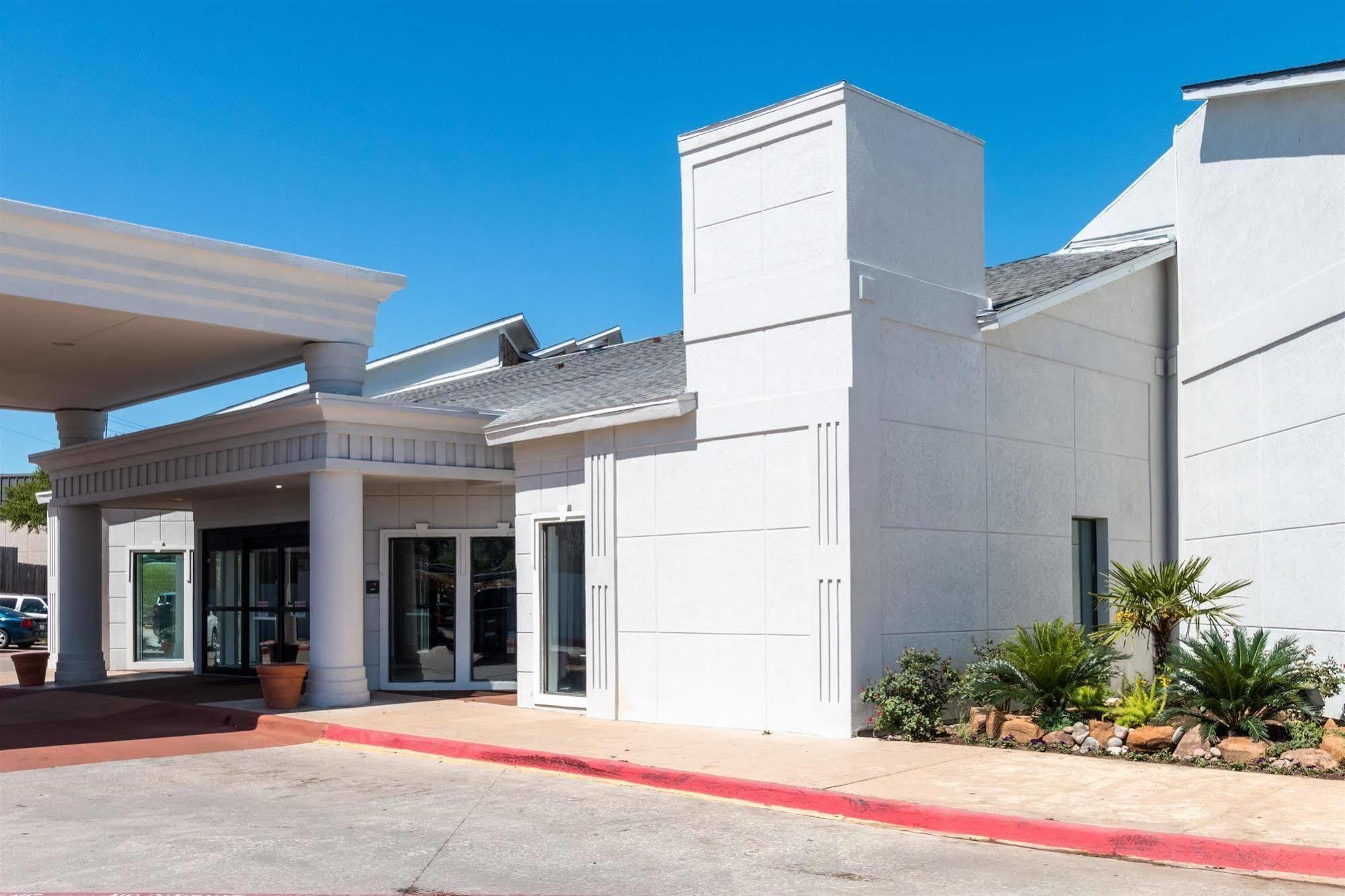 6-arlington, Tx Hotel 4*